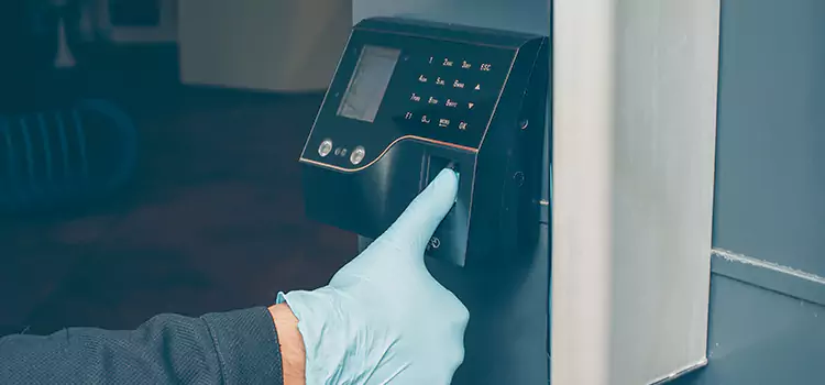 Access Control Installation Daphne