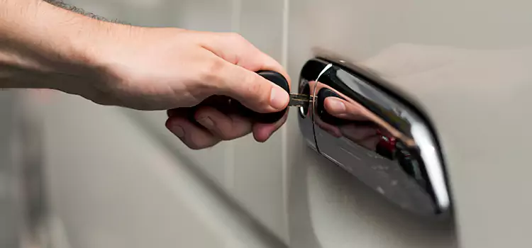 Why Choose Our Auto Locksmith Team in Daphne, AL?