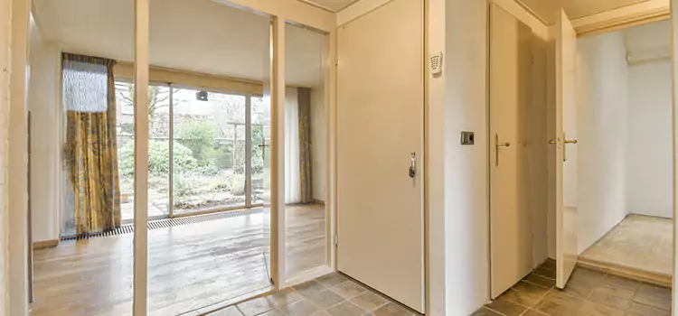 Why Choose Our Pocket Door Experts in Daphne, AL?